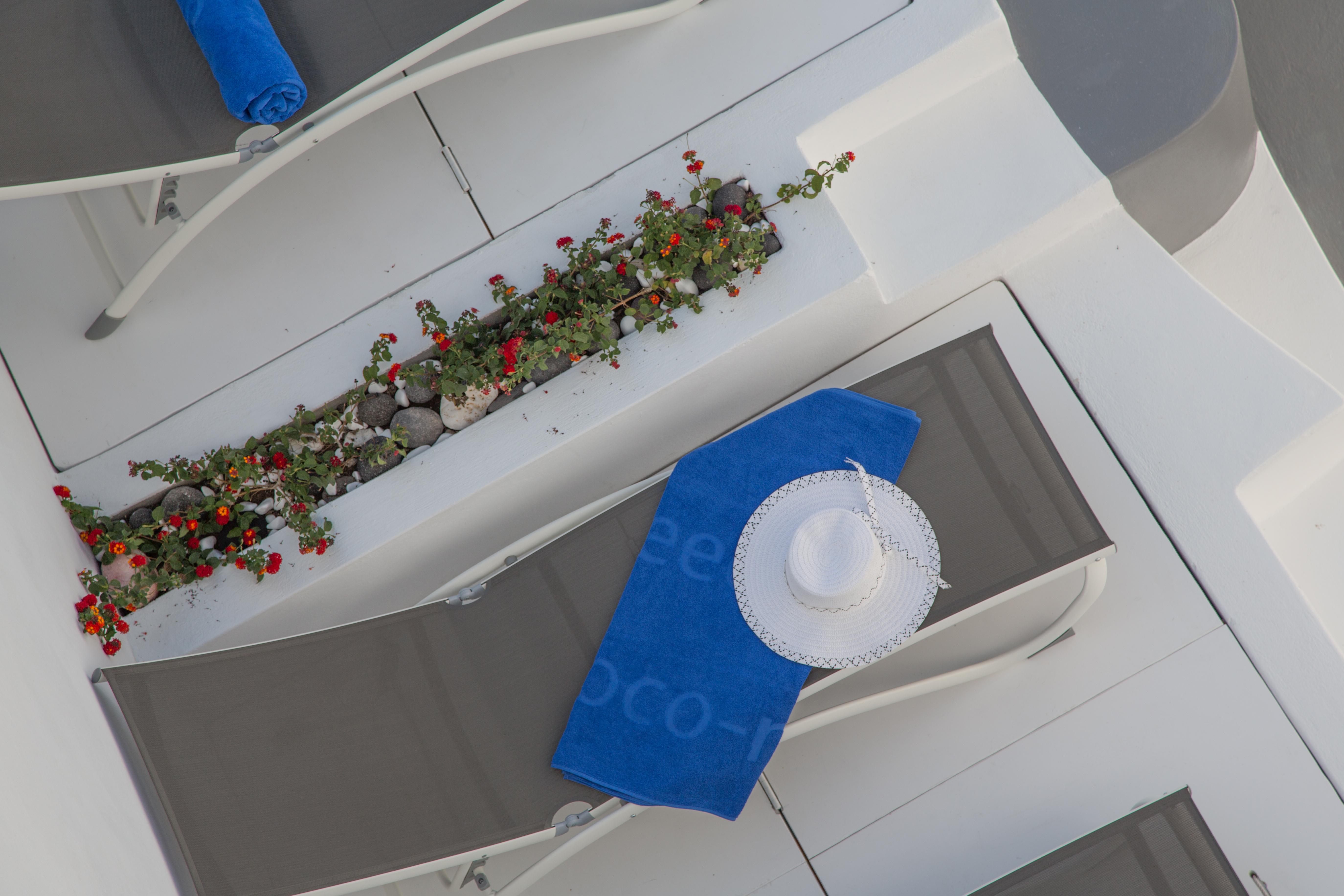 Trieris Villa & Suites Fira  Eksteriør bilde