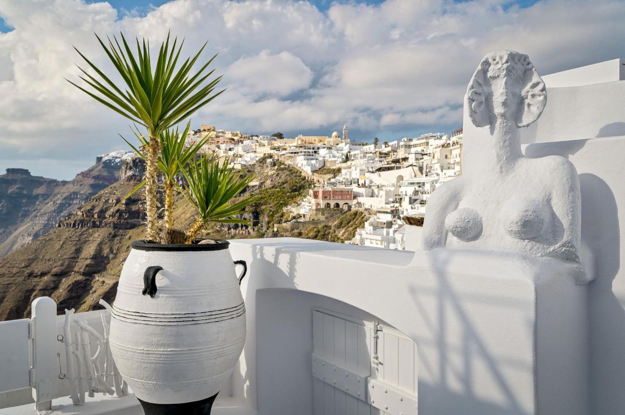 Trieris Villa & Suites Fira  Eksteriør bilde