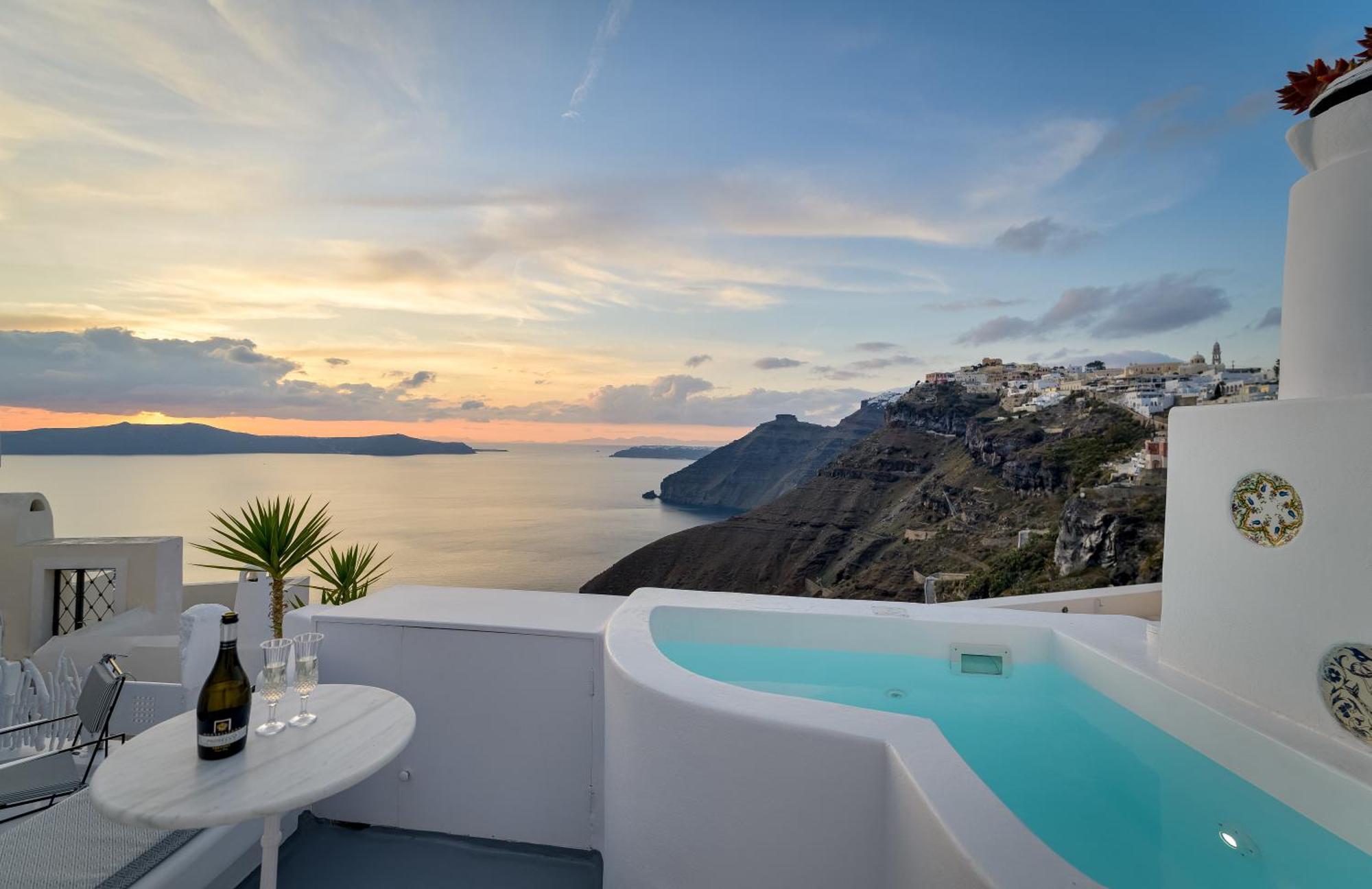 Trieris Villa & Suites Fira  Eksteriør bilde