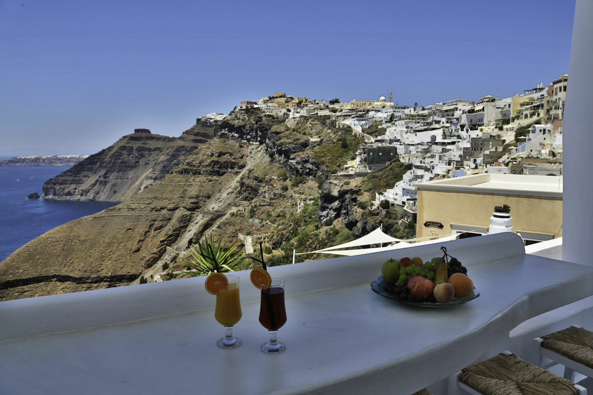 Trieris Villa & Suites Fira  Eksteriør bilde
